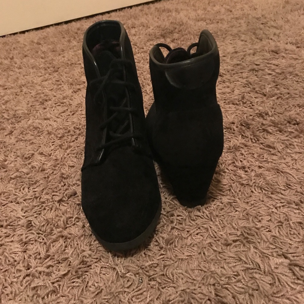 Macys Booties - Picture 2 of 2